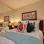 Leisure Bay 207