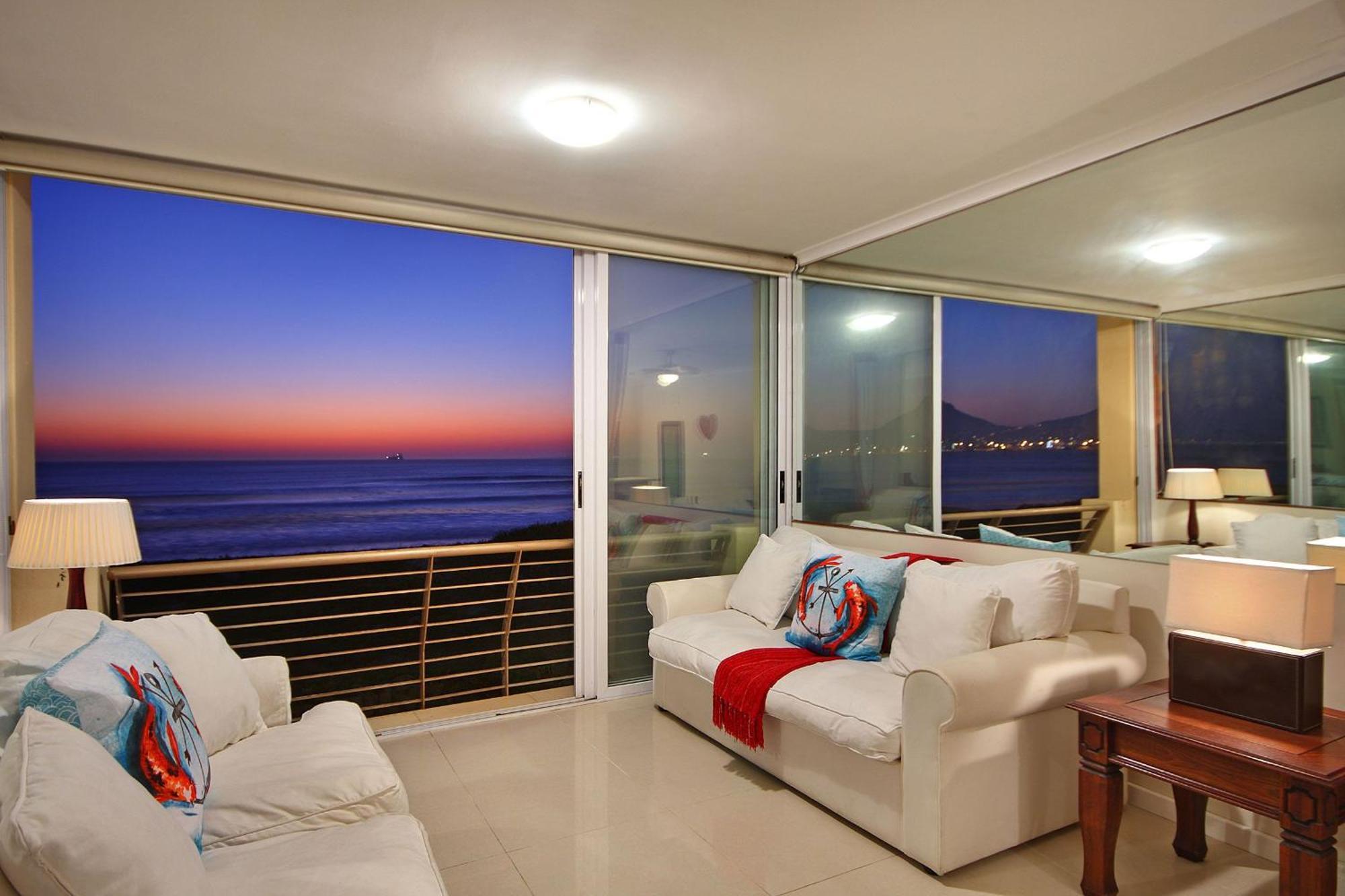 Leisure Bay 207 *